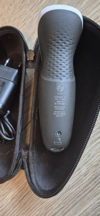 Golarka PHILIPS Seria 7000 S7370 Sensitive