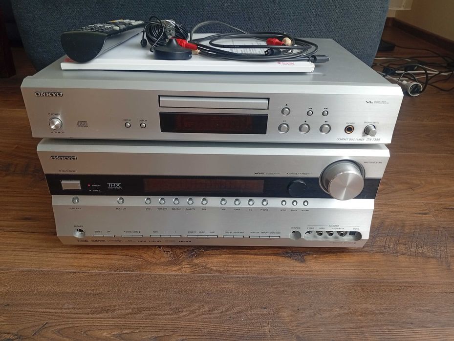 Amplituner ONKYO TX SR706 z odtwarzaczem CD ONKYO DX-7355