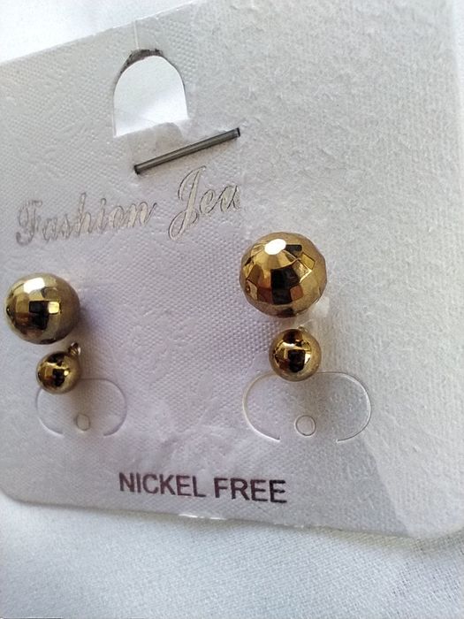 Lote de 2 pares de brincos dourados, elegantes - Novos