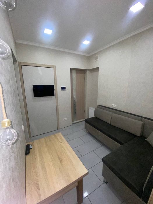 Сьогодні вільний! Будинок, 15 хв. до моря!Свій дворик, беседка, мангал!  Хозяїн