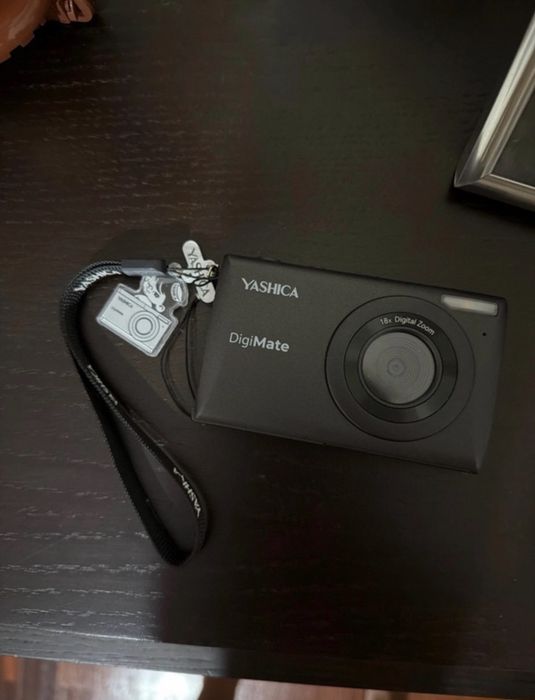 Yashica digimate