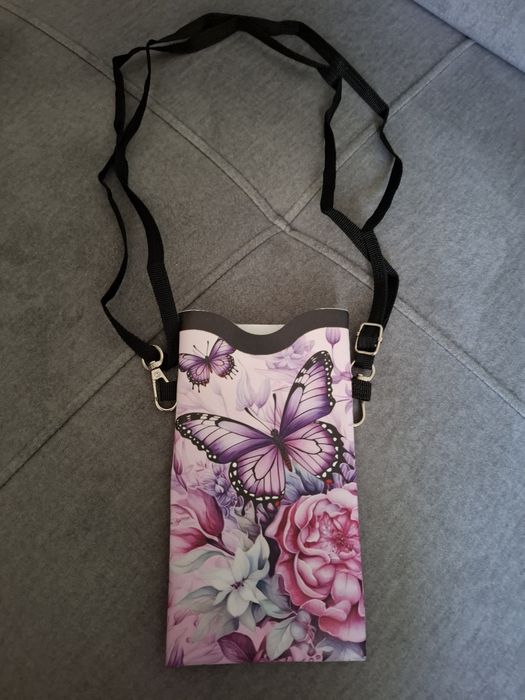 Etui na telefon ,okulary Nowe piekne motyle 17x10