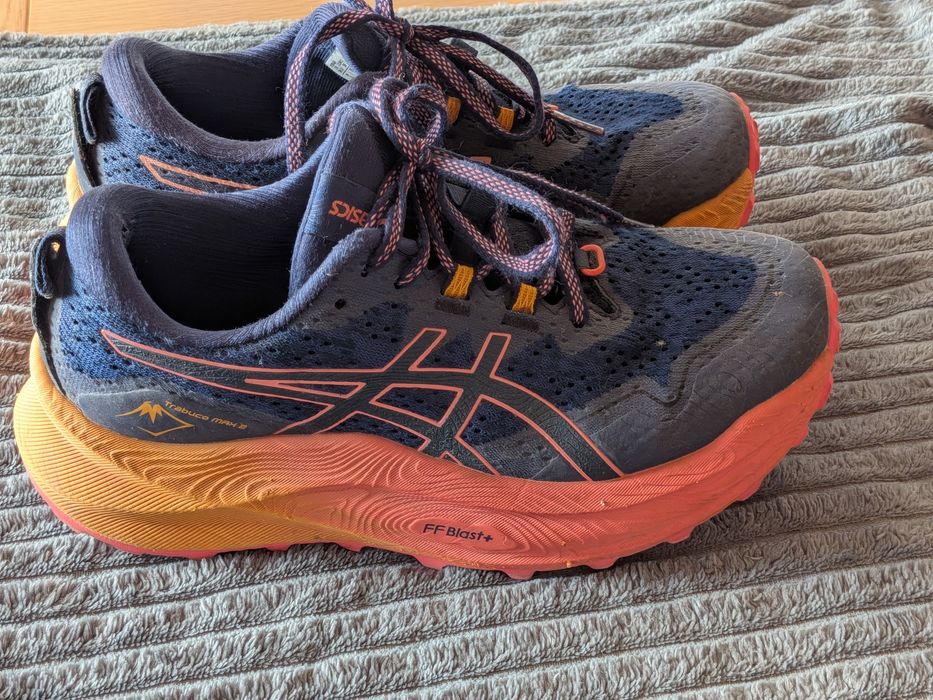 Sapatilhas ASICS Trabuco Max 2