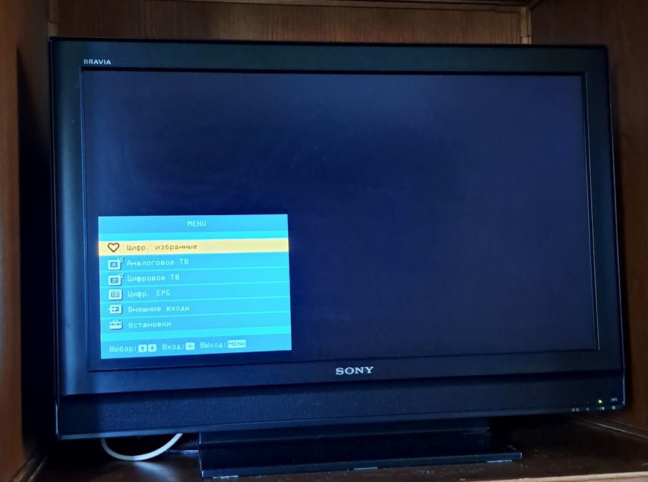 Телевізор Sony Bravia KDL-32P3000: 3 500 грн. - Телевизоры