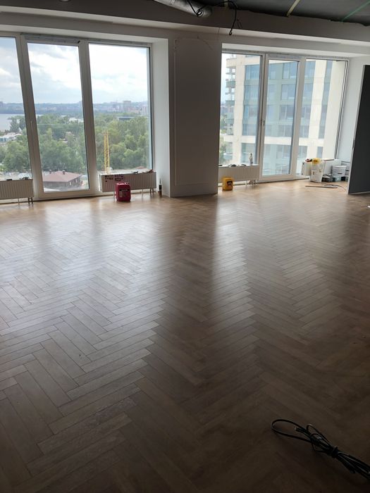 Укладка ,ламината,sps,винила,плинтуса ,выравнивание пола