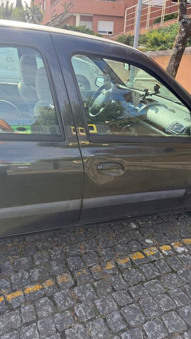 Renault Clio 2004