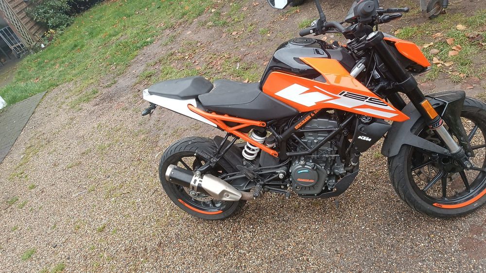Ktm duke rc 125 bezwypadkowy wtrysk mt rs4 wr cbr 125