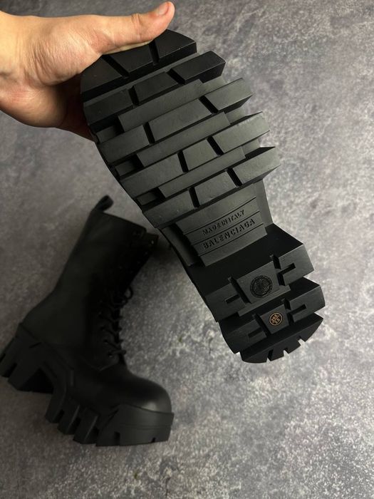 BALENCIAGA BULLDOZER BOOTS leather black 43 44 opium archive