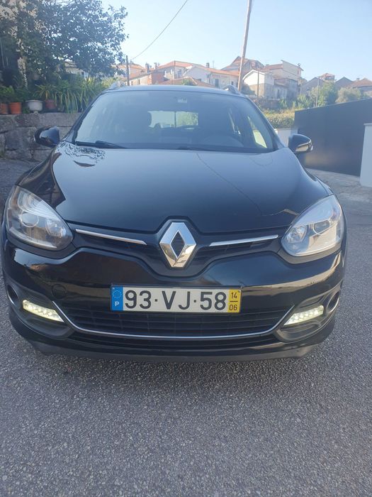 Renault Mégane 2014 impecável sem nada a fazer