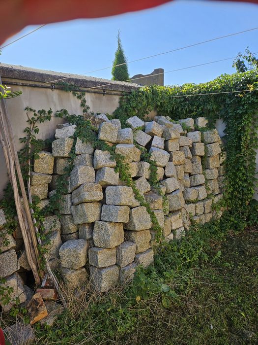 Kostka granitowa około 260 sztuk