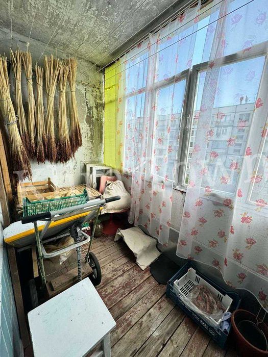 Продається 3 кімнатна квартира в с. Дівички