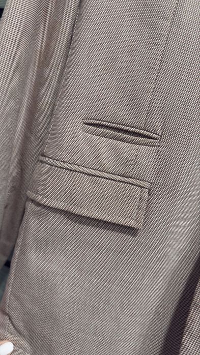 Чоловічий текстурний піджак Zara