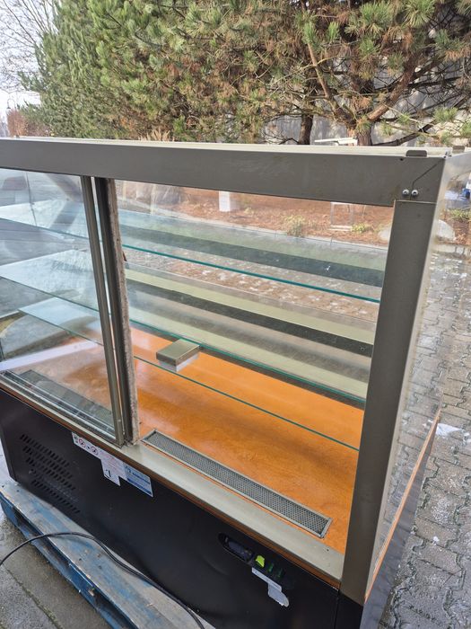 Witryna chłodnicza JBG