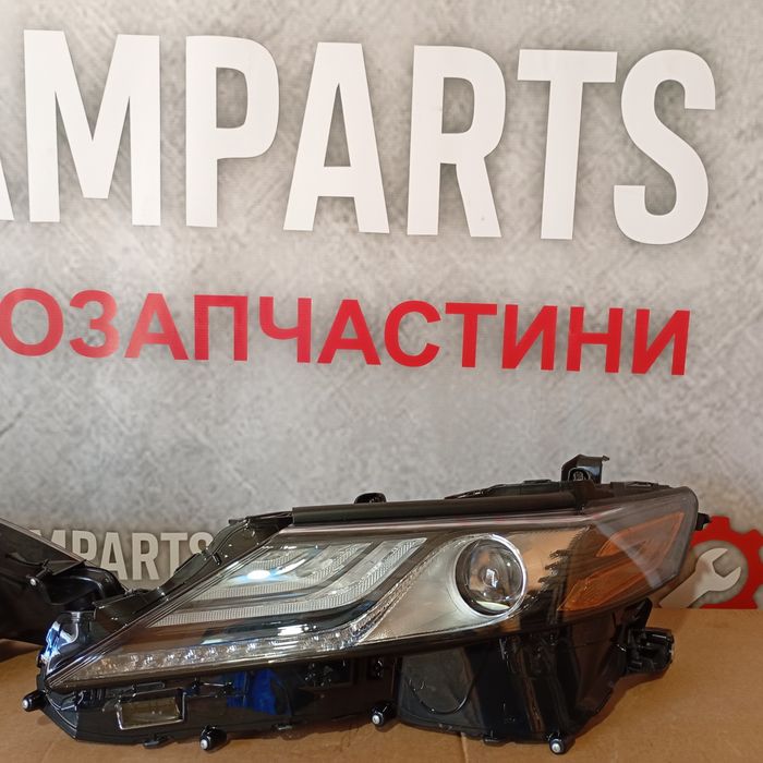 Toyota Camry 21+ фара  Тойота Камри фары