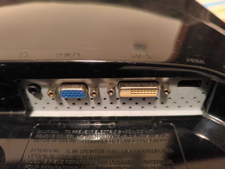 LG FLATRON W2253V-PF Monitor64563915235971122