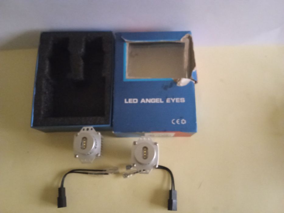 LED Angel Eyes E90 J40