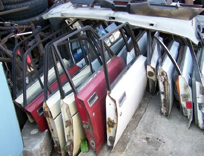 lada 2103 2106 części błotnik drzwi maska szyba progi fotele