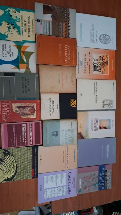 Livros variados temas a 1€