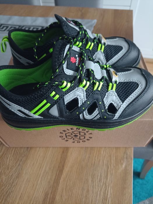 Obuwie robocze damskie