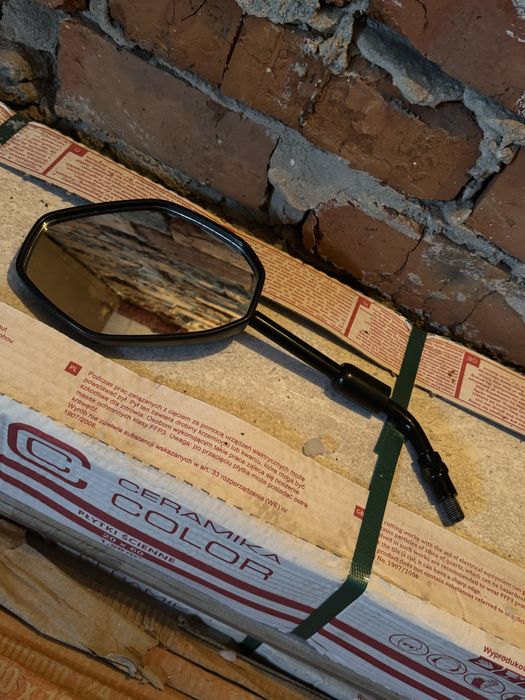 Дзеркала на мотоцикл