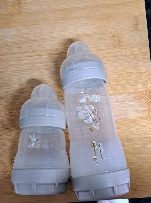 Conj. de 2 biberões MAM