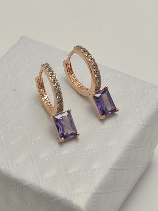 Kolczyki pozłacane 585 z fioletową cyrkonią