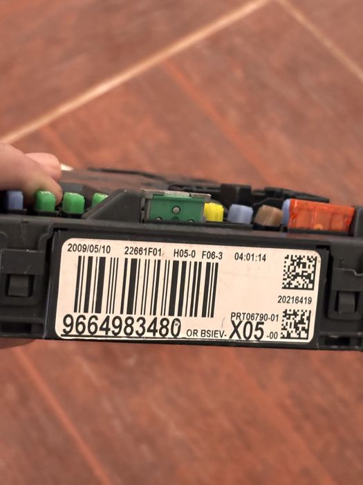 BSI Peugeot / Citroën – Ref: 9664983480 – BSIEV-X05-00