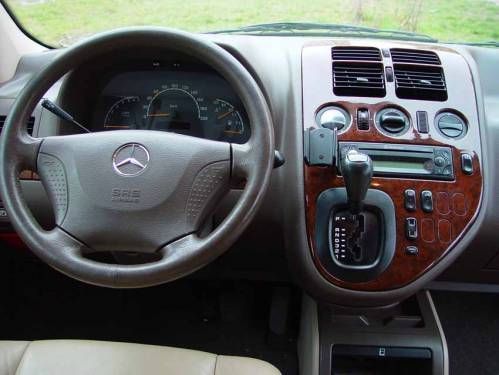 Декор накладки салона/ декор панели Mercedes VITO 638 (вито 638