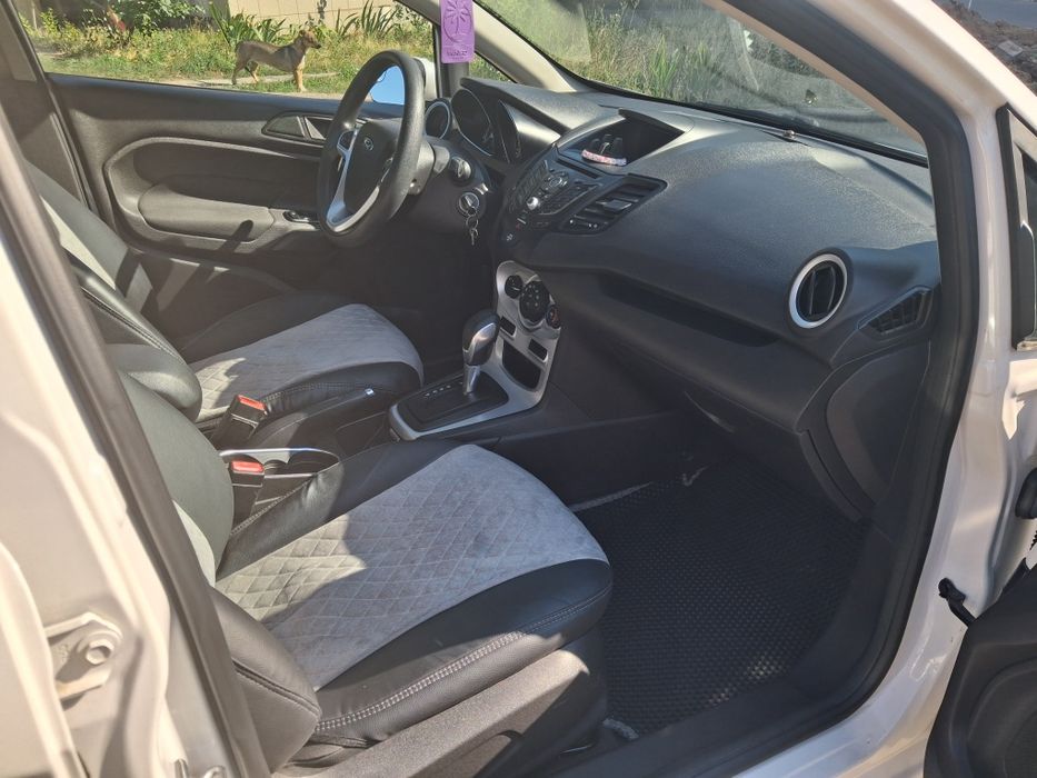 FORD FIESTA 2019 рік