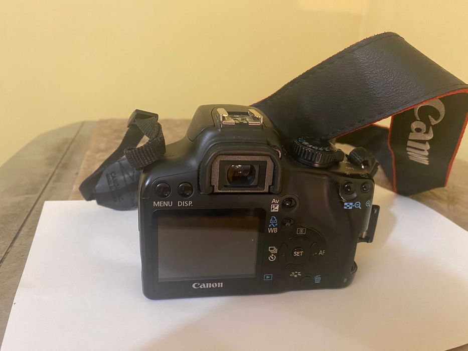 Vendo Lente EF 100mm 1:2.8 USM . acompanha Canon EOS Rebel Xs