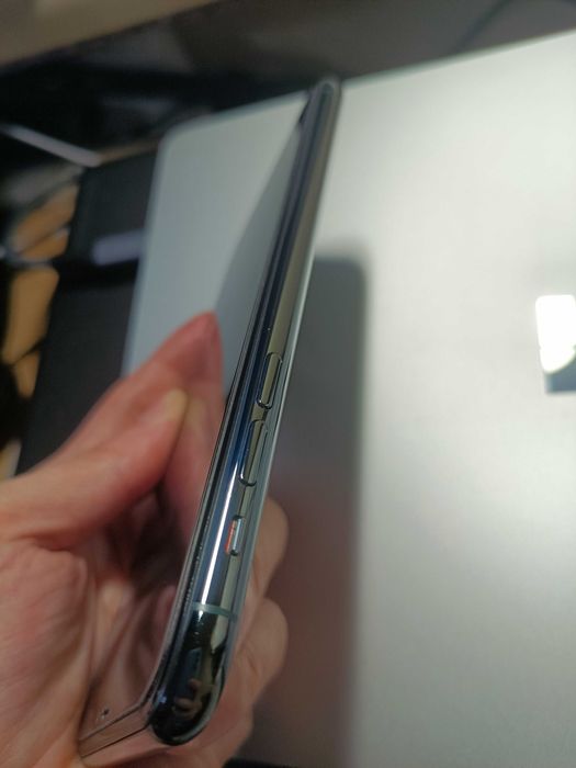 Applei Phone 11 Pro Max 256 GB Midnight Green  8 etui  komplet pudełko