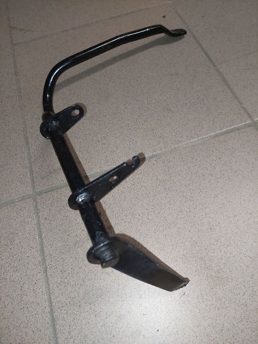 Oryginal  ddr dzwignia nożna hamulca kola tył simson s51 s50