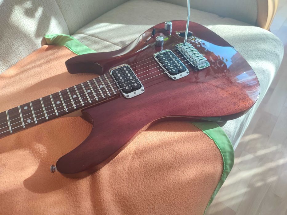 Gitara elektryczna Ibanez SA120