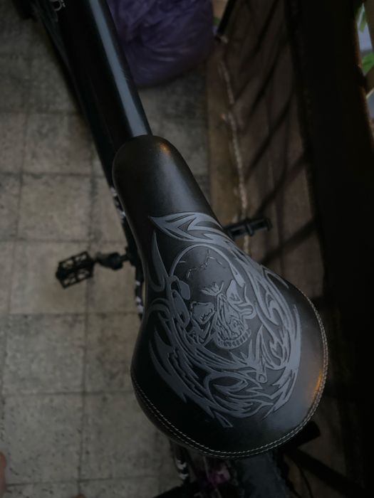 Bicicleta com peças novas