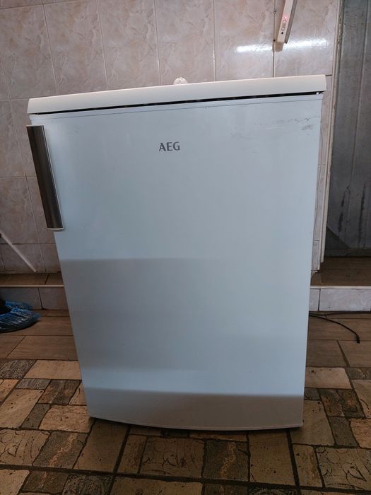 Холодильник из Германии.