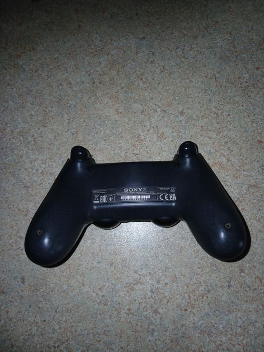 DUALSHOCK 4 Wireless Controller