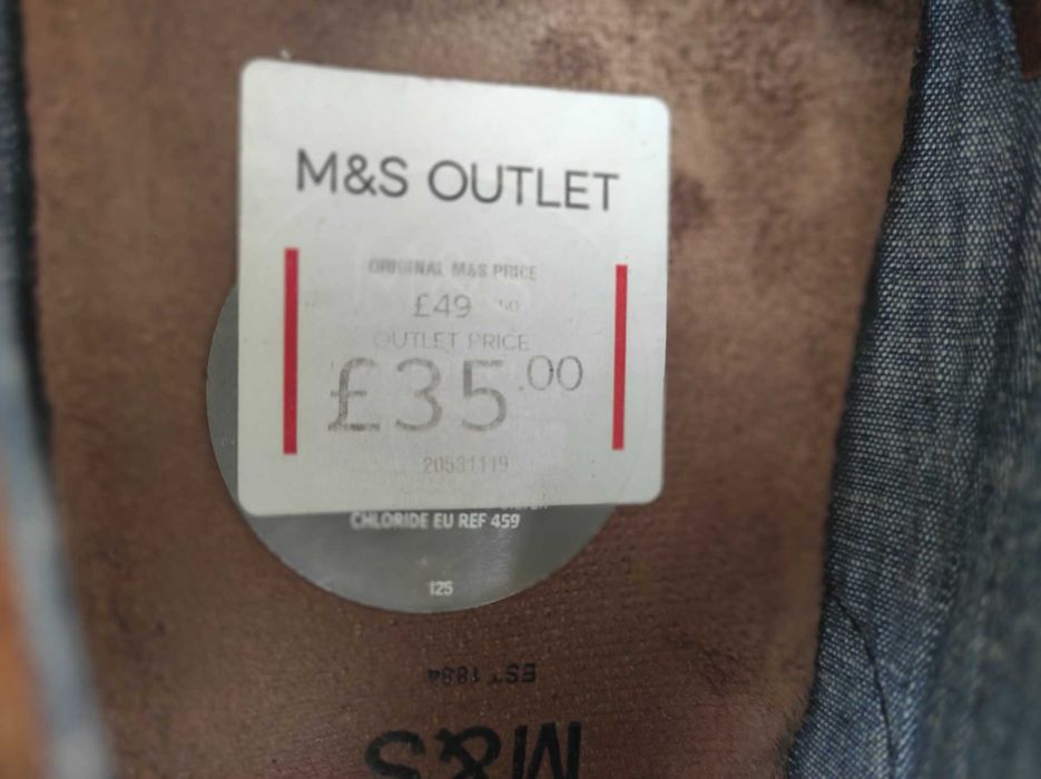 Туфли,топсайдери кожанние Marks Spencer р.41