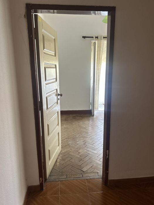 Quarto para arrendar