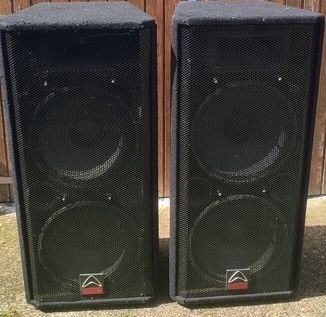 Sprzedam kompletny zestaw estradowy / DJ / WESELA