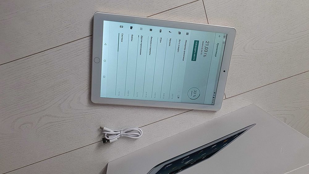 4/64Gb Планшет  10.1"дюйма, 2sim, WIFI, Bluetooth