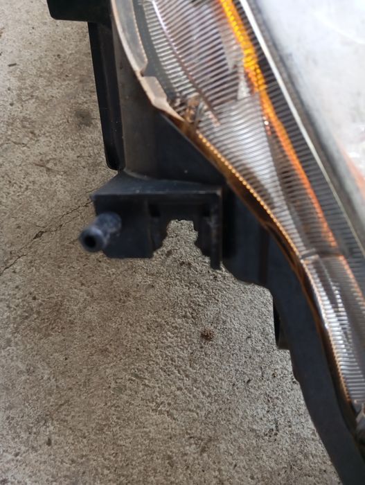 Фара мазда 3 америка сша