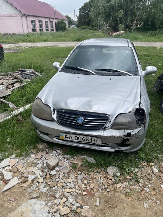 Продам машину на xоду з документами