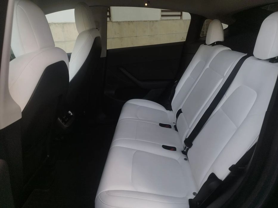 Tesla Model Y Long Range Dual Motor AWD