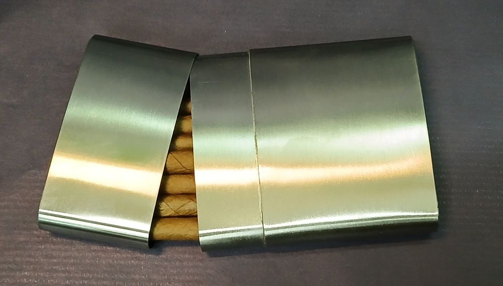 Cigarreira - Porta Cigarrilhas