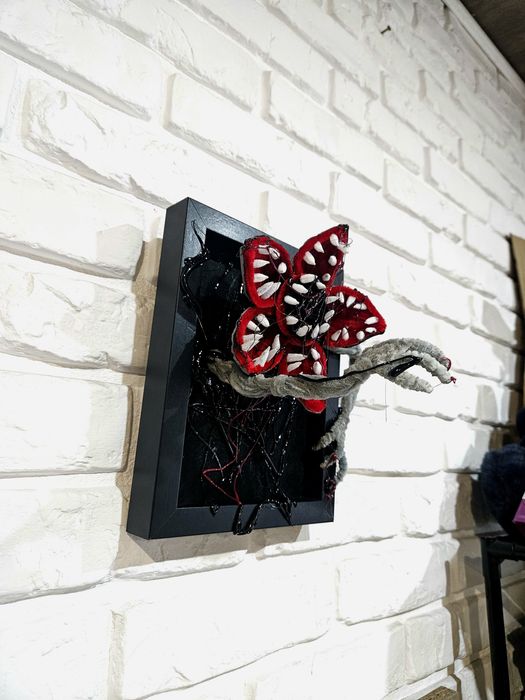 Stranger Things Demogorgon ramka prezent