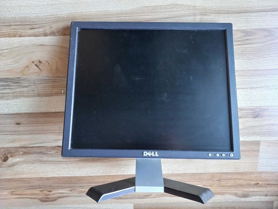 Monitor LCD DELL 4:3 – sprawny + kable