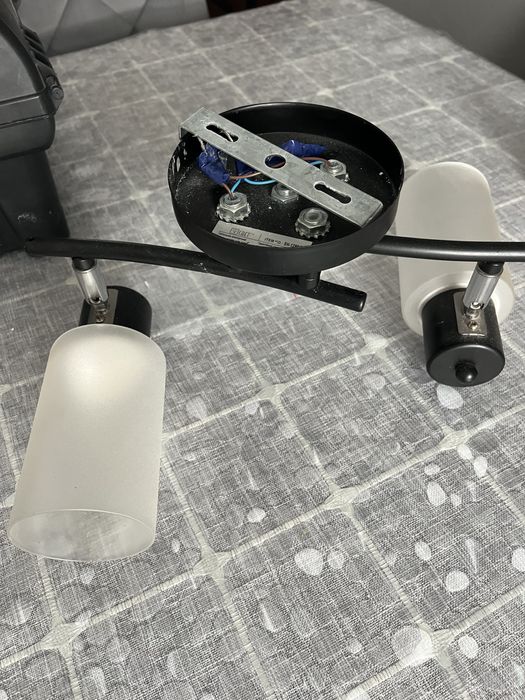 Світильник, люстра