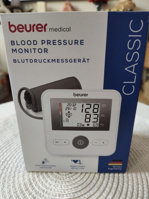 Ciśnieniomierz Beurer BM 27`