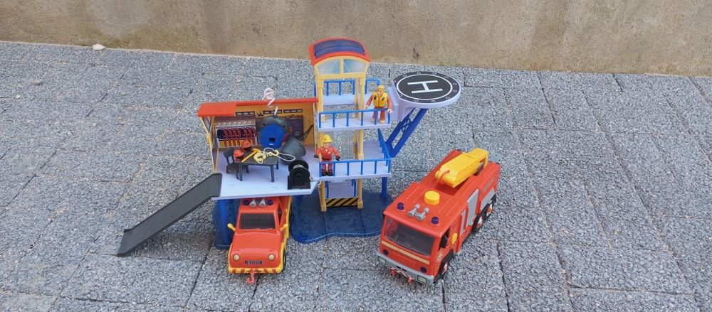 bombeiro sam Brinquedos Jogos OLX Portugal