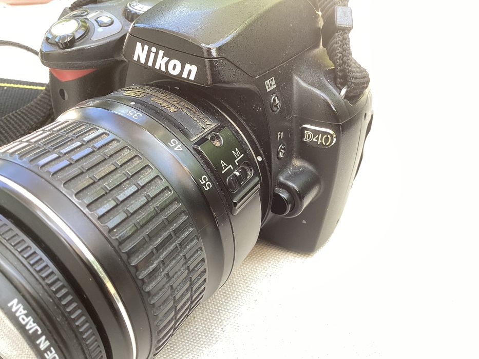 Camara Nikon D 40